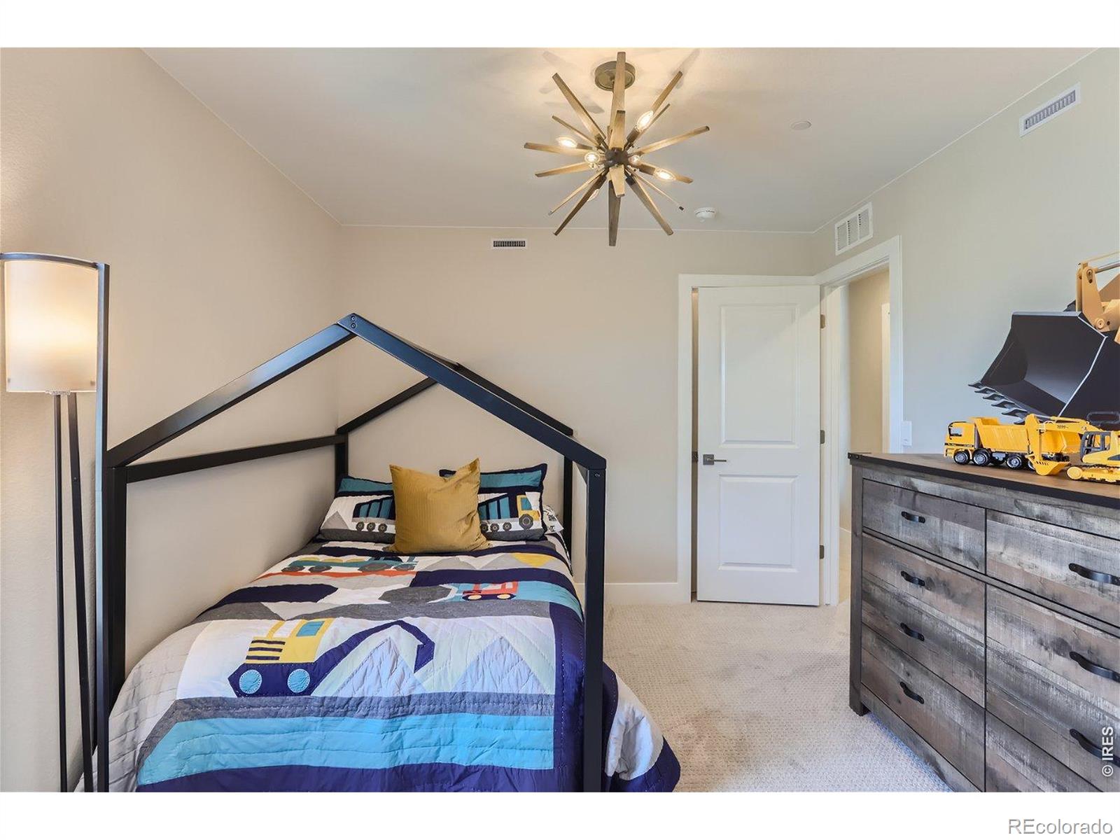 2850 Bear Springs Circle Longmont CO 80503