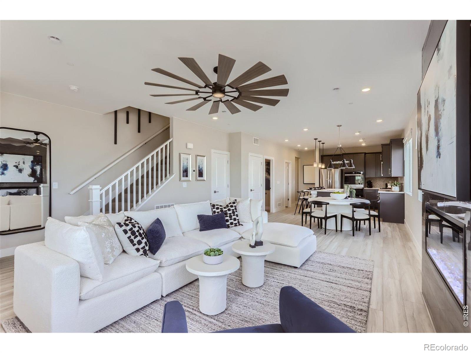 2850 Bear Springs Circle Longmont CO 80503