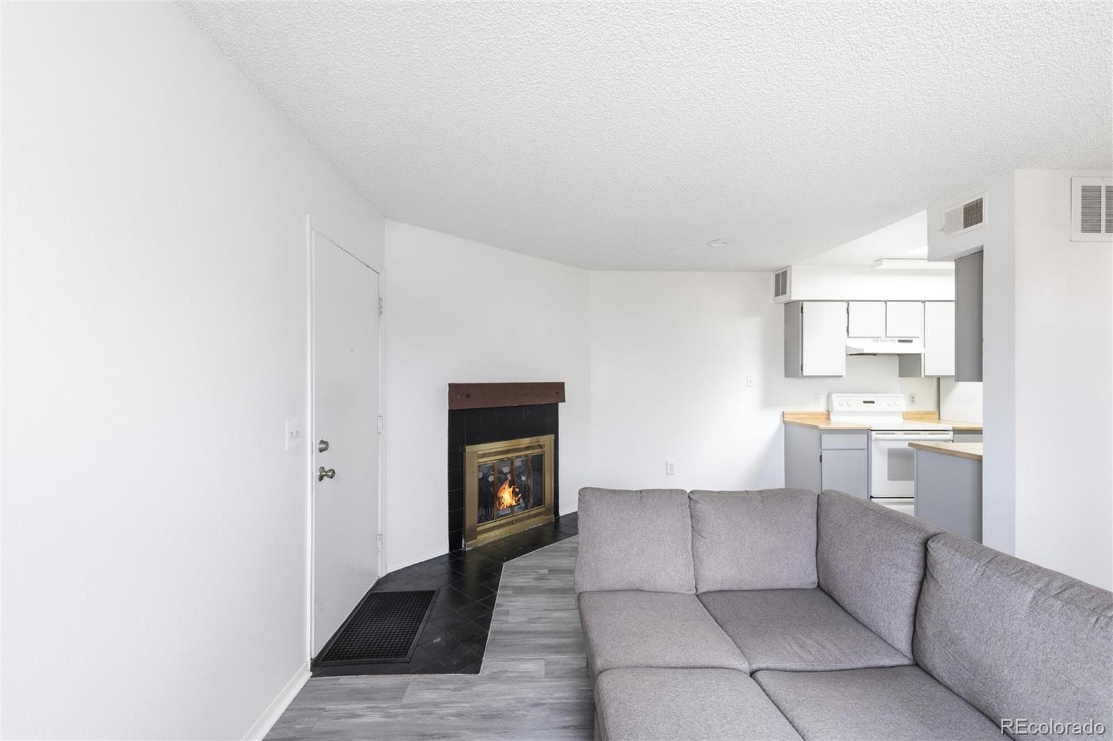 1830 Newland Court Lakewood CO 80214