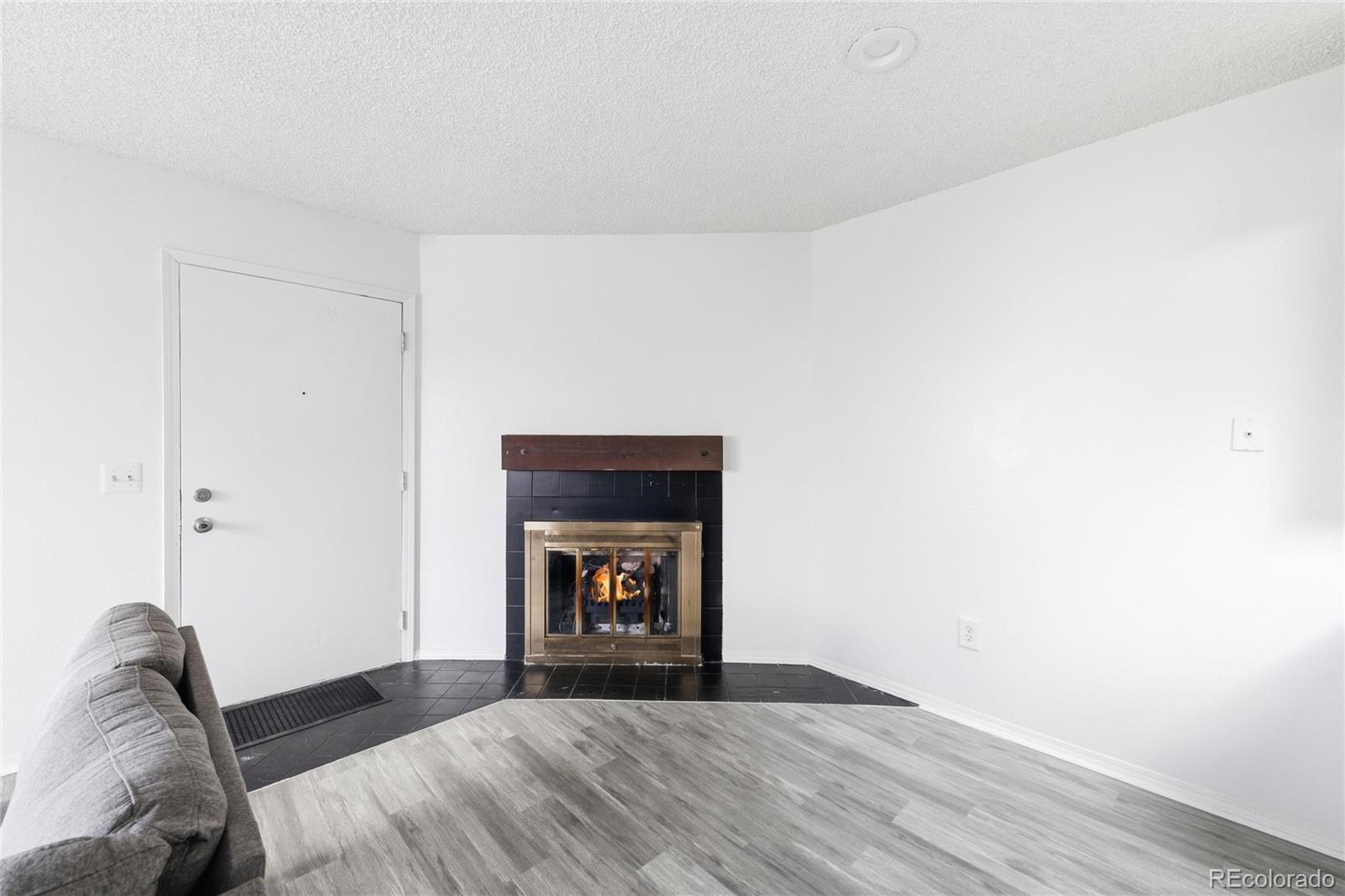 1830 Newland Court Lakewood CO 80214