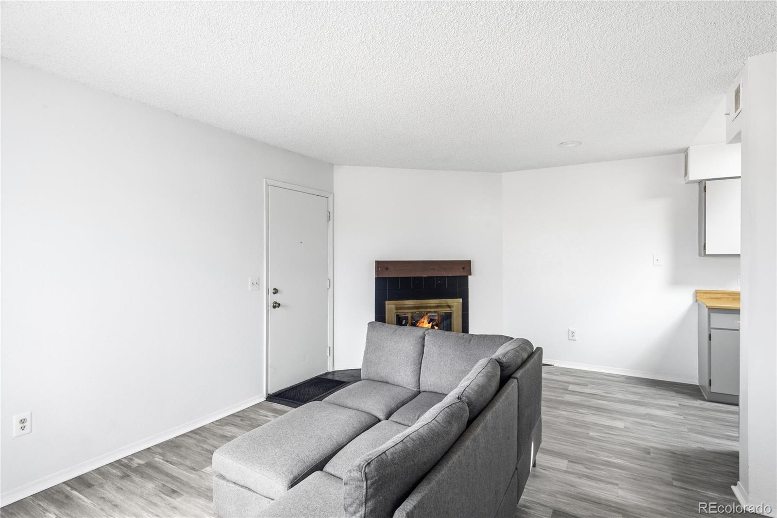 1830 Newland Court Lakewood CO 80214