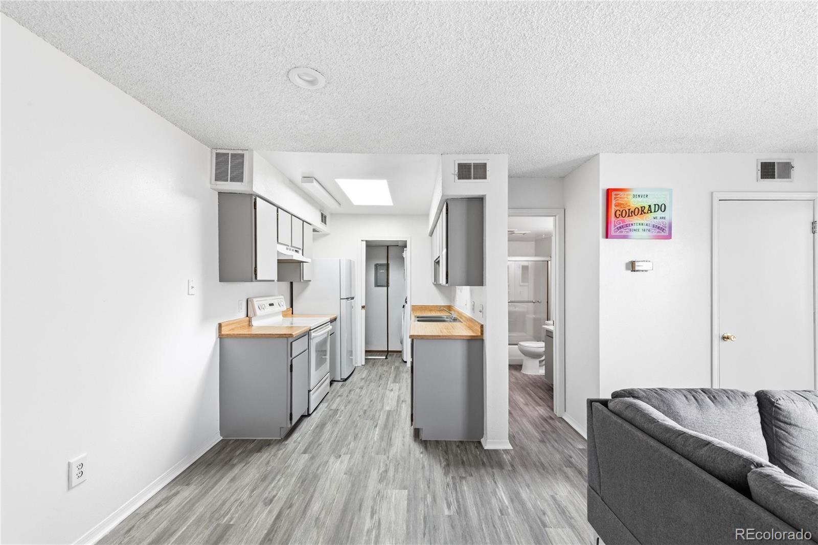 1830 Newland Court Lakewood CO 80214