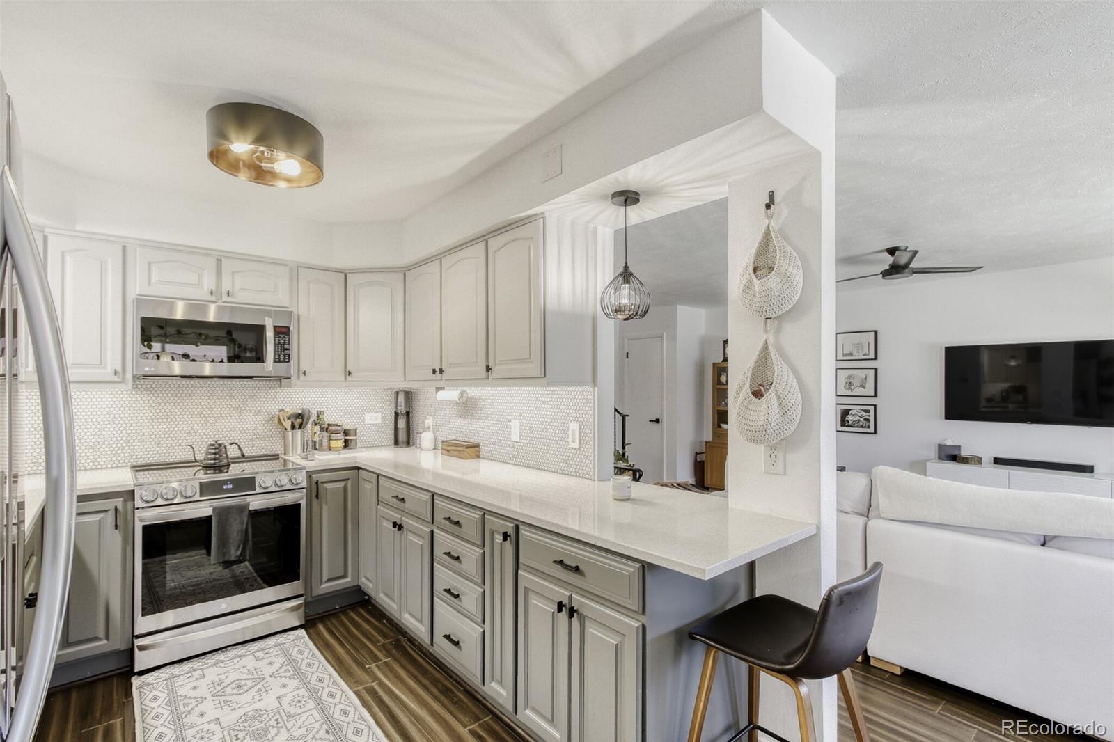 12820 Willow Lane Golden CO 80401