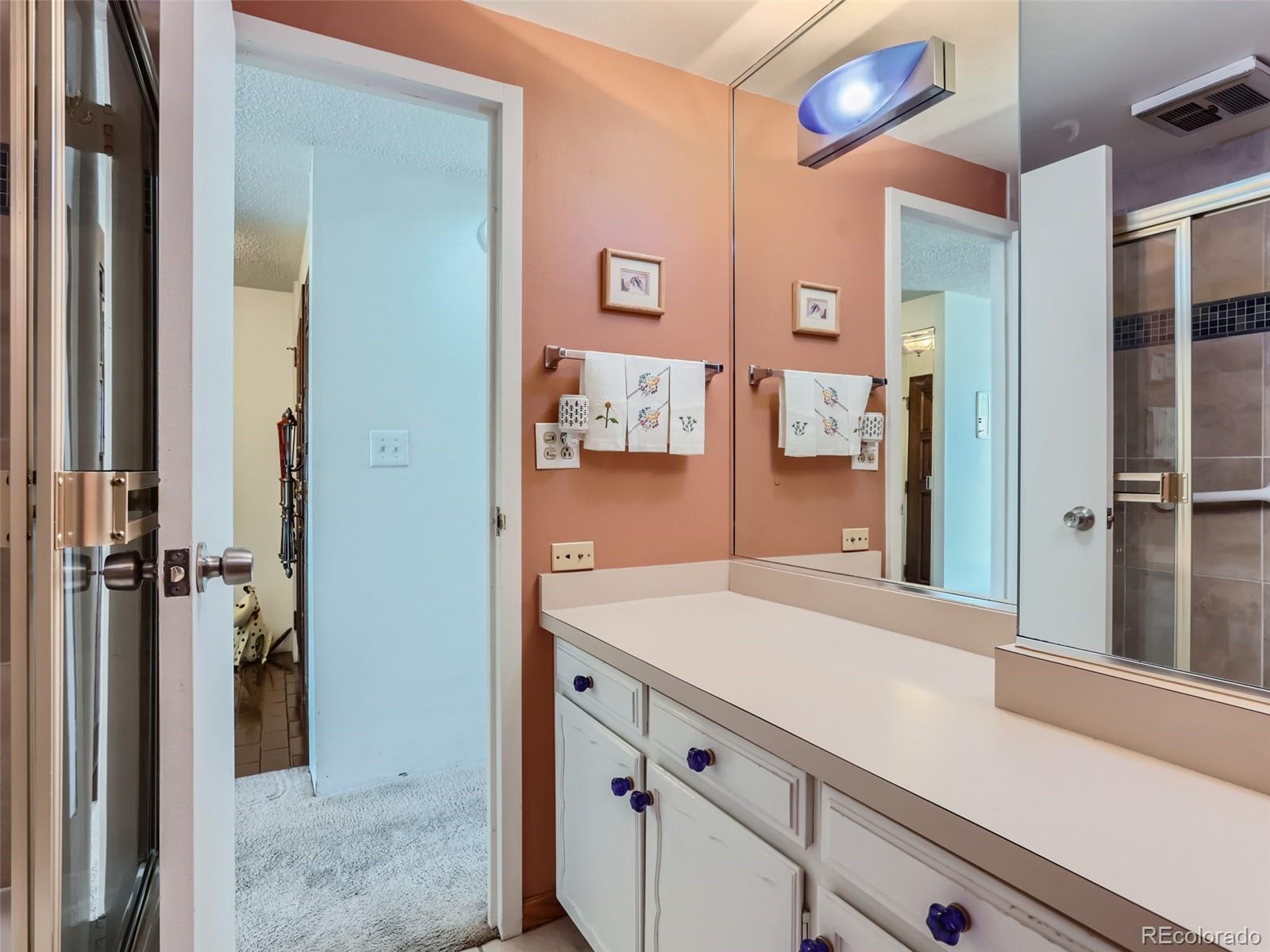 799 Dahlia Street Denver CO 80220