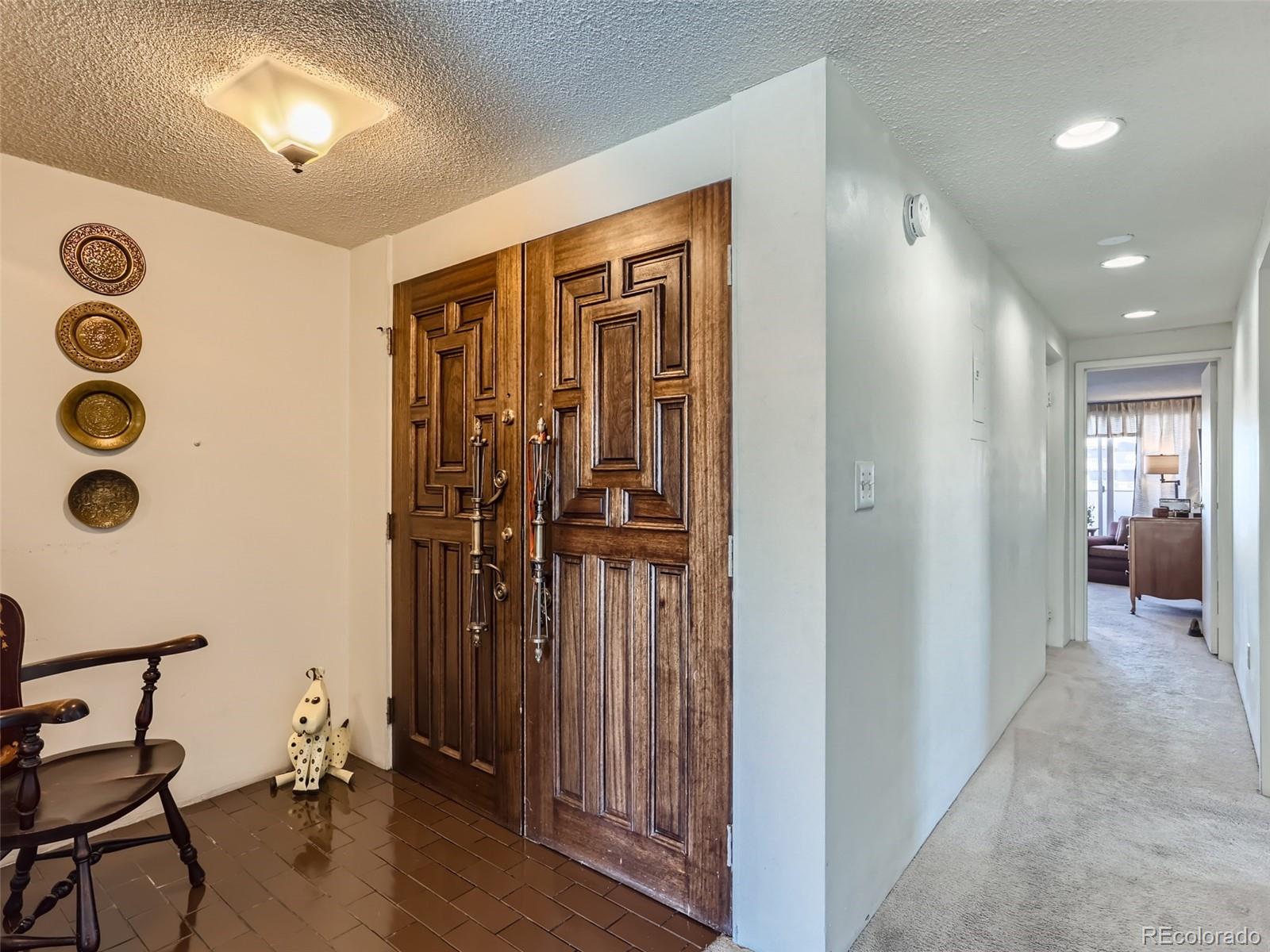 799 Dahlia Street Denver CO 80220