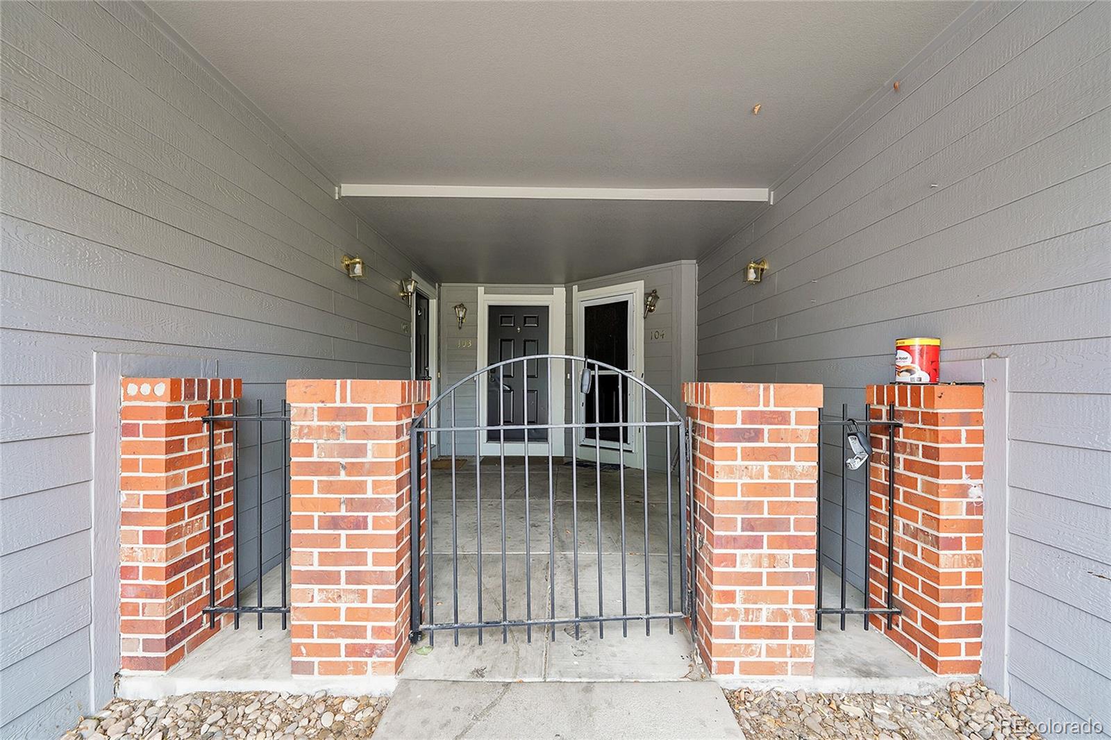 1308 S Danube Way Aurora CO 80017