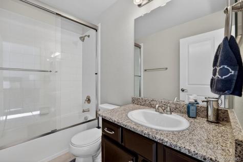 1853 S Buchanan Circle Aurora CO 80018