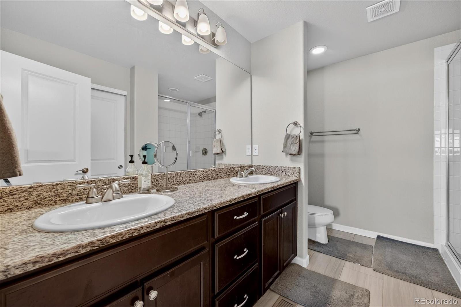 1853 S Buchanan Circle Aurora CO 80018