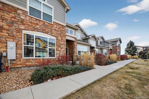 1853 S Buchanan Circle Aurora CO 80018