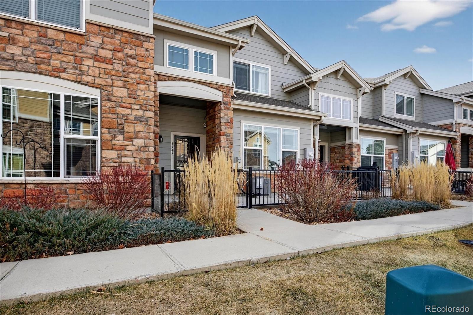 1853 S Buchanan Circle Aurora CO 80018