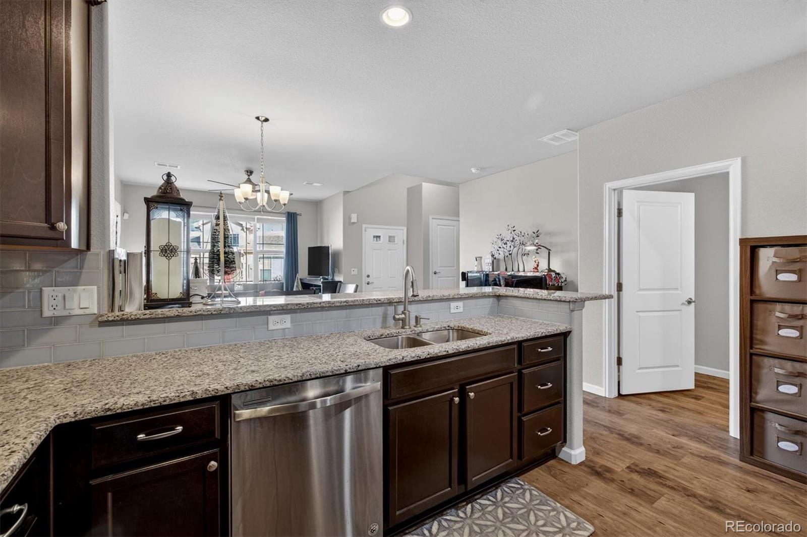 1853 S Buchanan Circle Aurora CO 80018