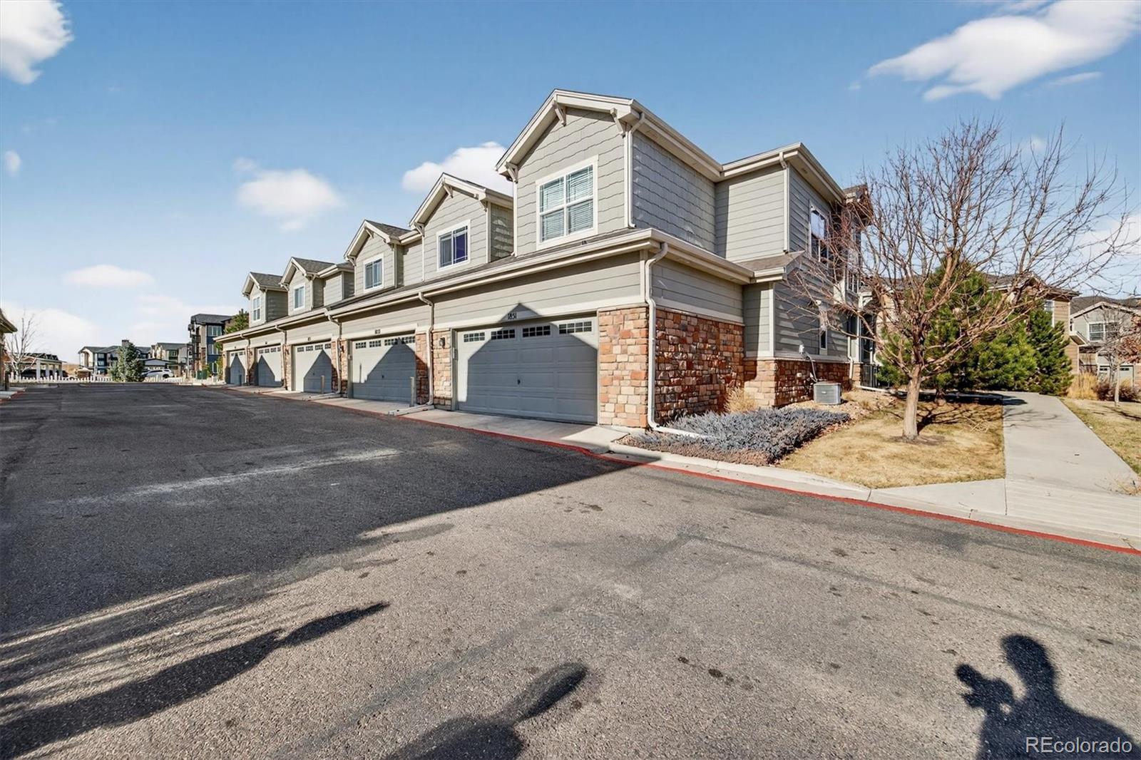 1853 S Buchanan Circle Aurora CO 80018