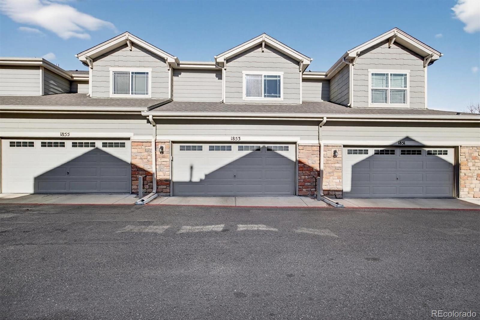 1853 S Buchanan Circle Aurora CO 80018