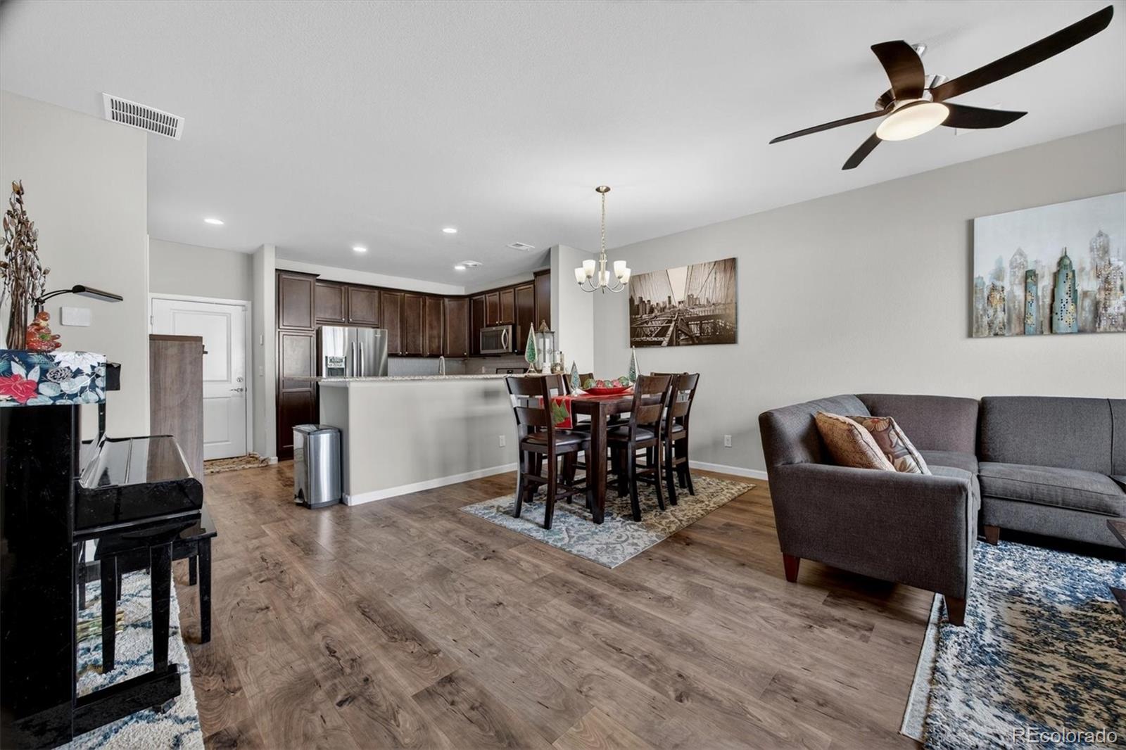 1853 S Buchanan Circle Aurora CO 80018