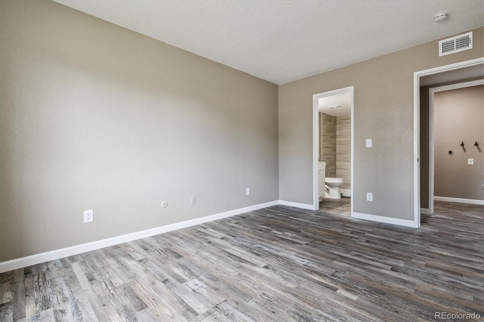 1777 S Pitkin Street Aurora CO 80017