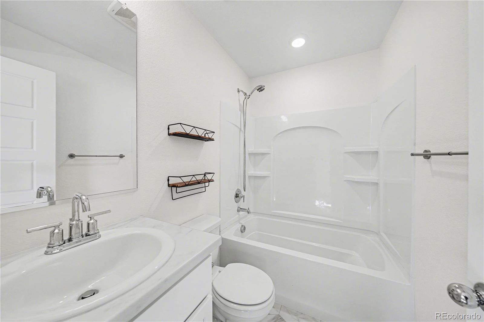 270 Cardinal Street Johnstown CO 80534