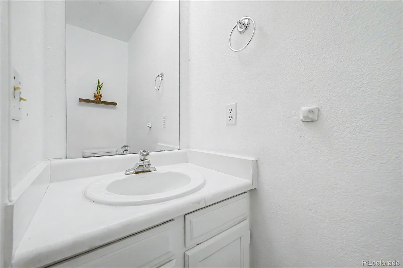14292 E Hawaii Circle Aurora CO 80012