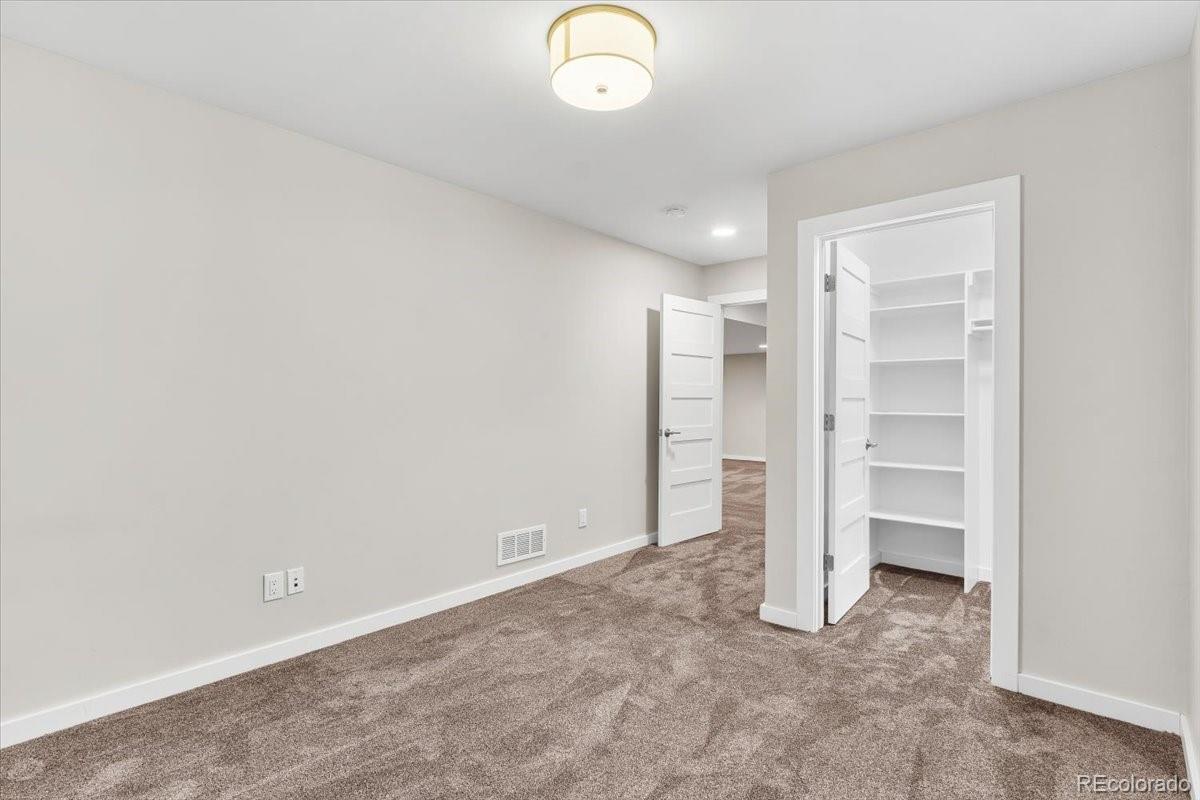 2930 S Lincoln Street Englewood CO 80113