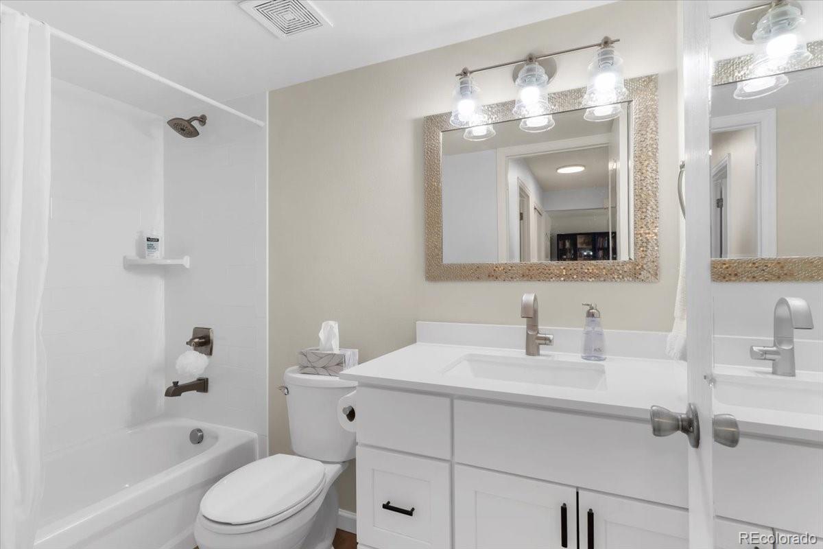 17505 E Mansfield Avenue Aurora CO 80013