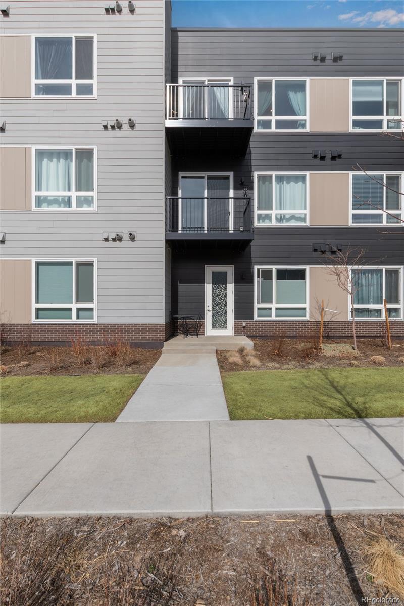 5702 Central Park Boulevard Denver CO 80238