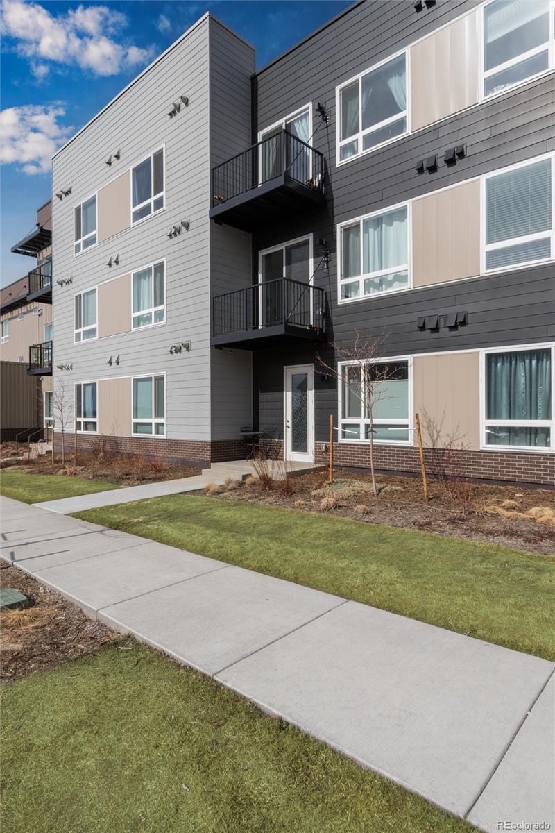 5702 Central Park Boulevard Denver CO 80238