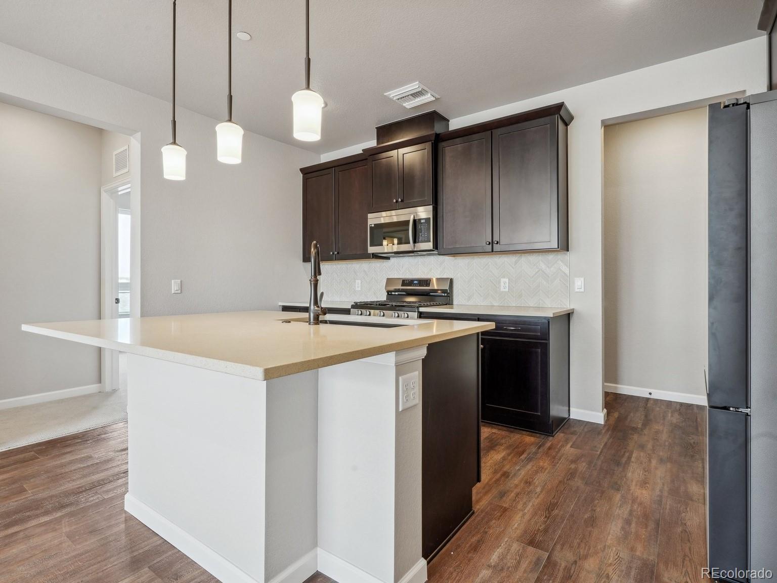 6153 N Ceylon Street Denver CO 80249