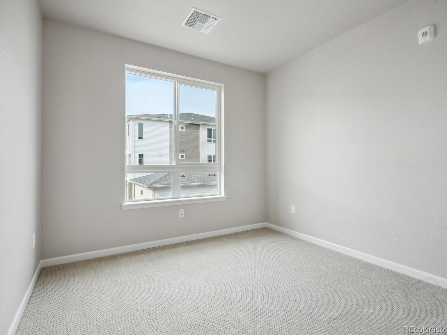 6153 N Ceylon Street Denver CO 80249