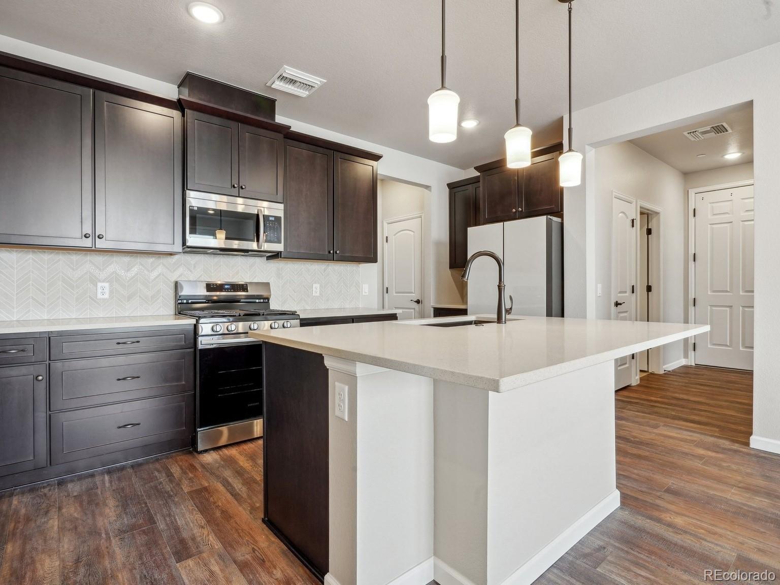 6153 N Ceylon Street Denver CO 80249