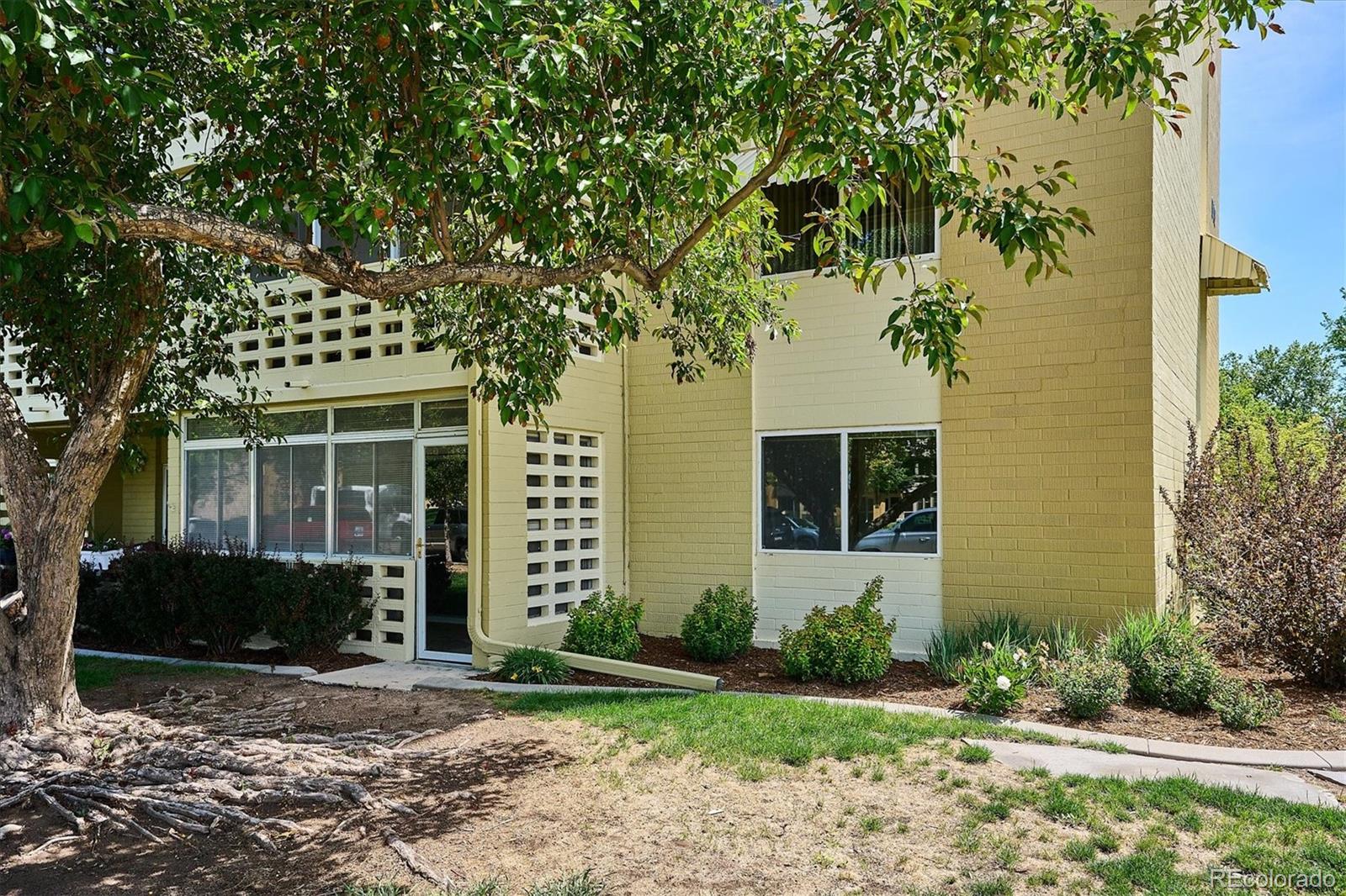610 S Alton Way Denver CO 80247