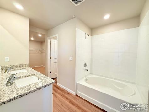 161 Robin Road Johnstown CO 80534