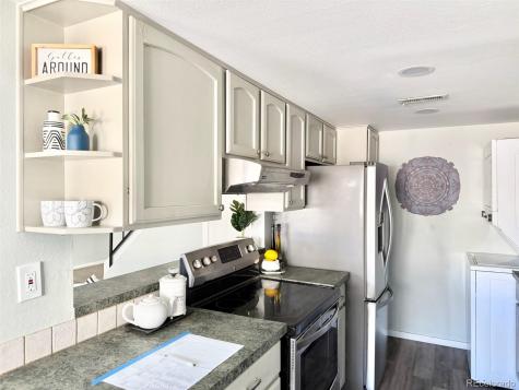 3354 S Flower Street Lakewood CO 80227