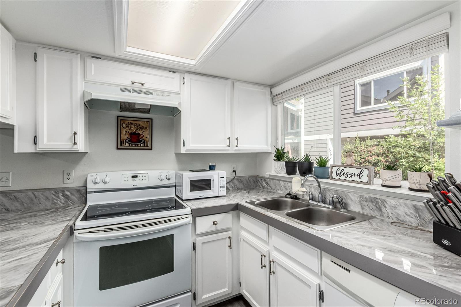 6670 W 84th Circle Arvada CO 80003