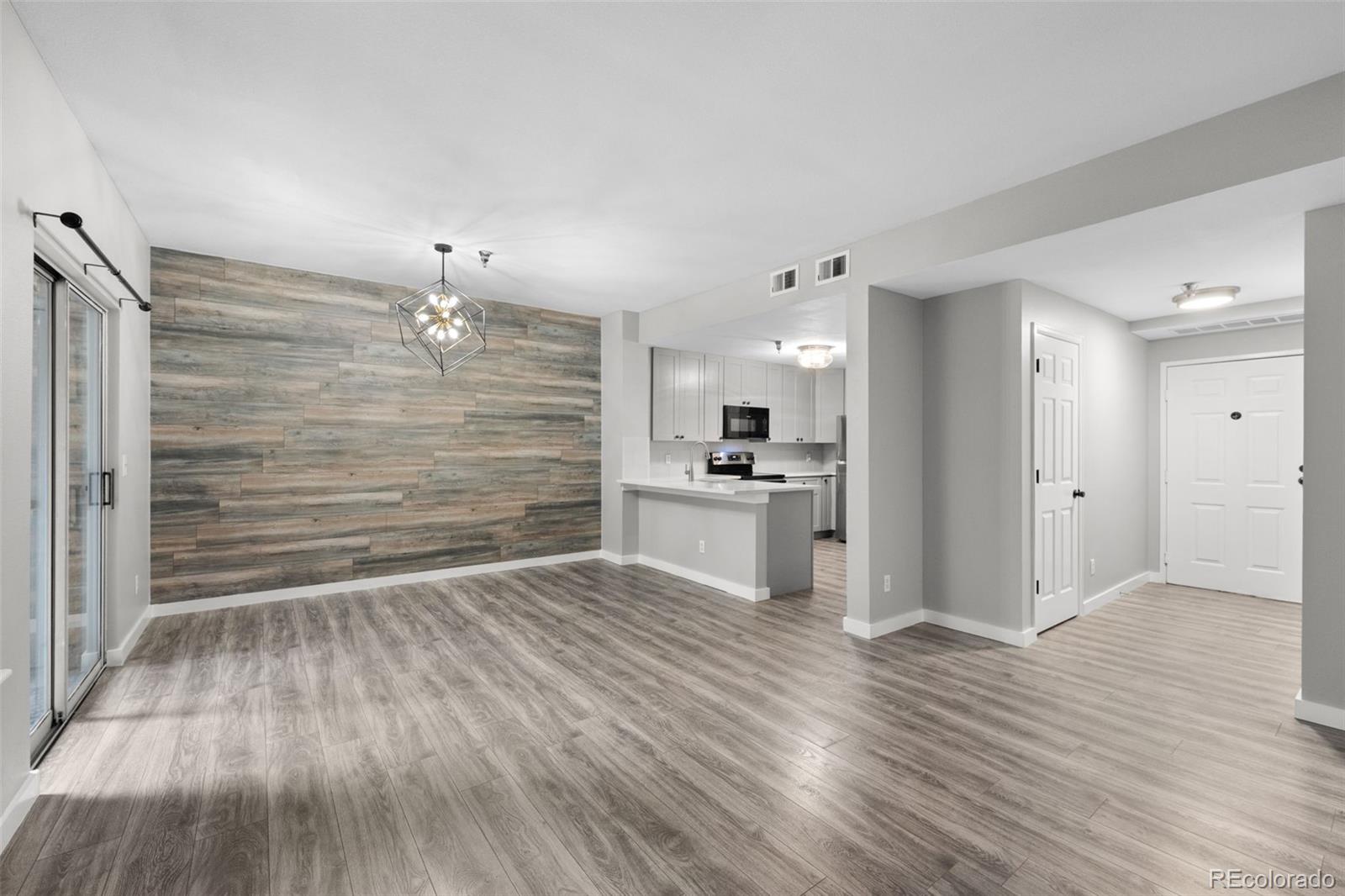 2575 S Syracuse Way Denver CO 80231