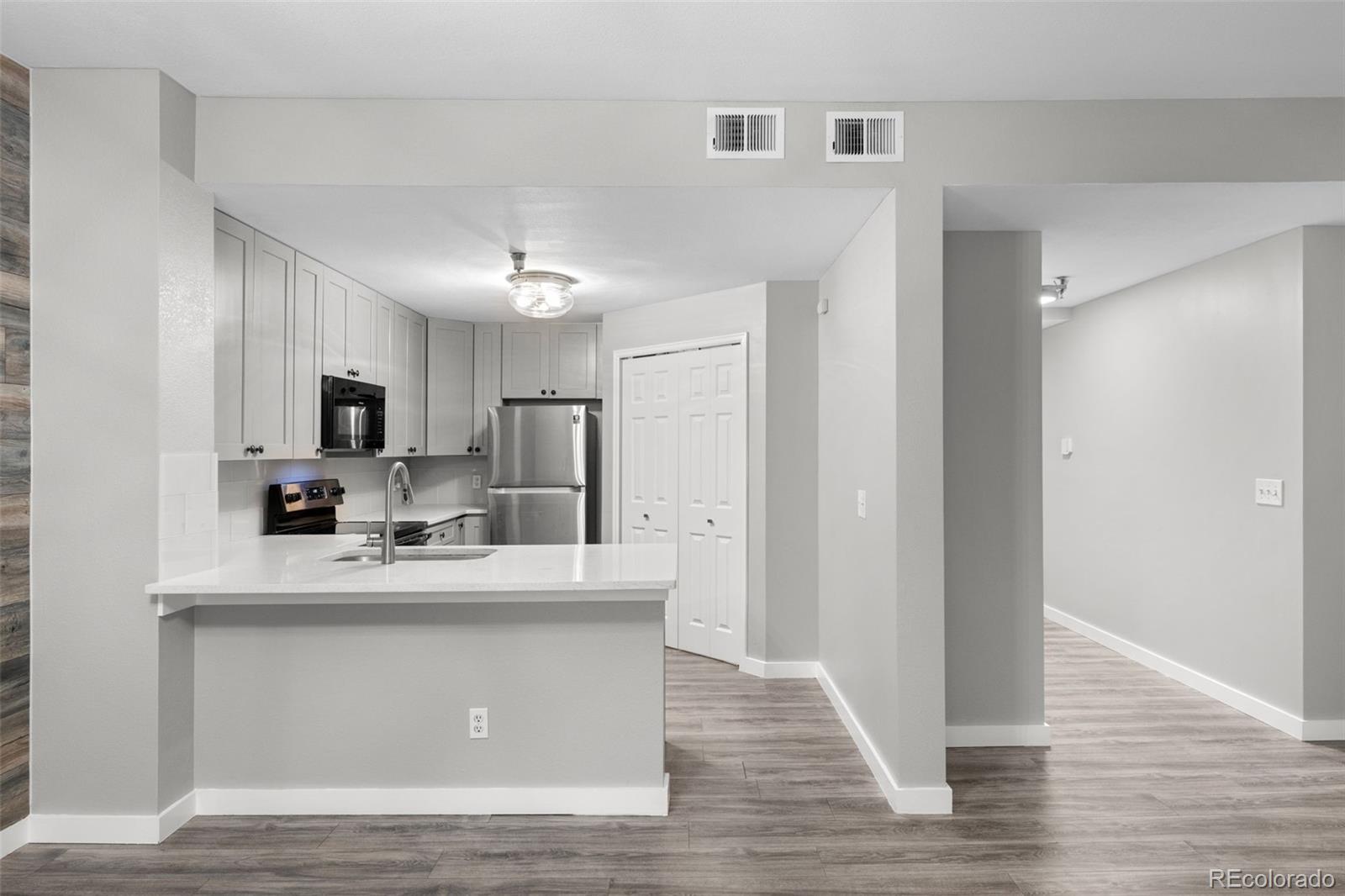2575 S Syracuse Way Denver CO 80231