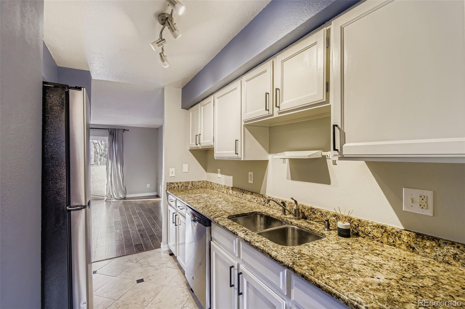 1060 S Parker Road Denver CO 80231