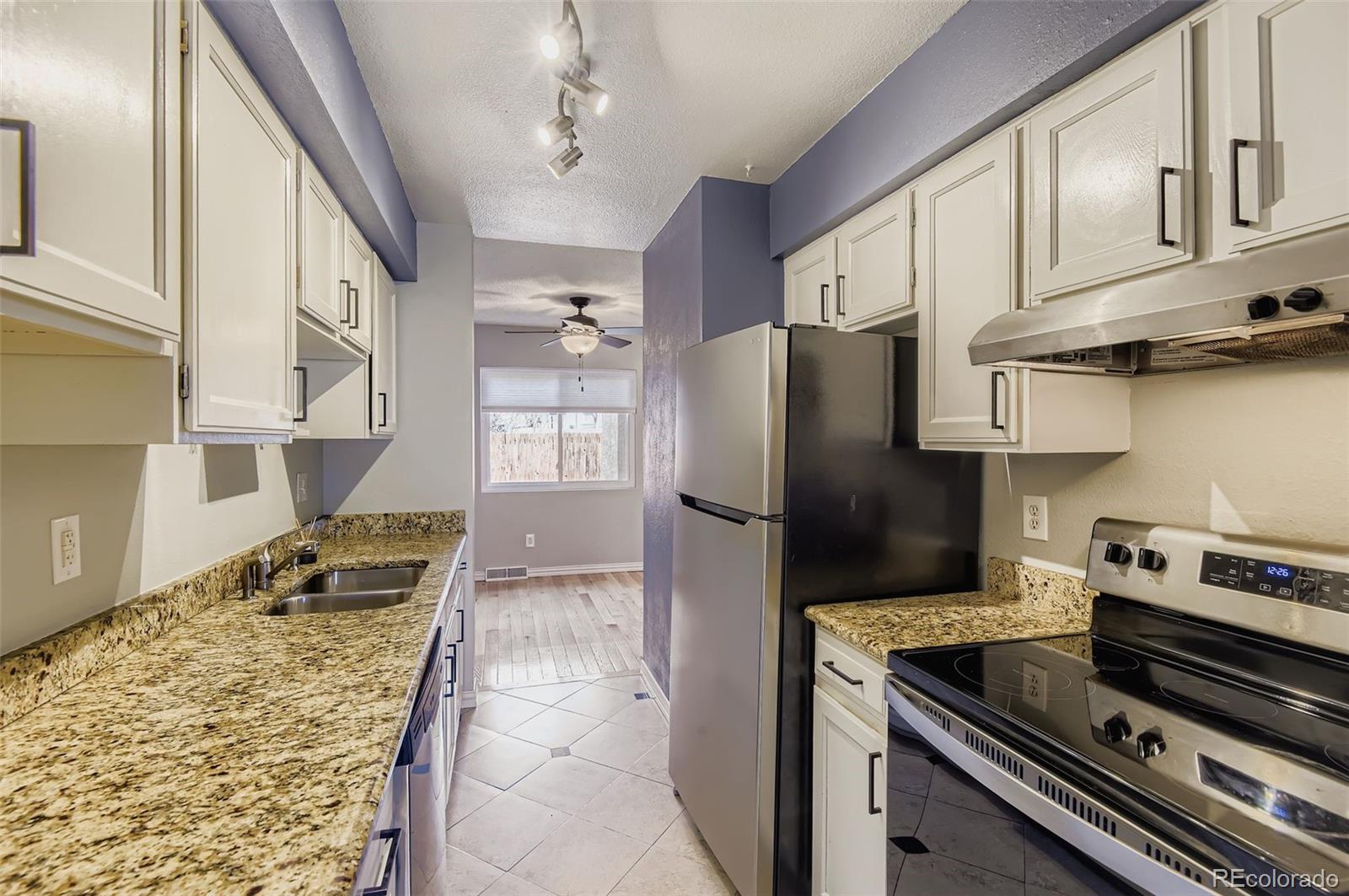 1060 S Parker Road Denver CO 80231