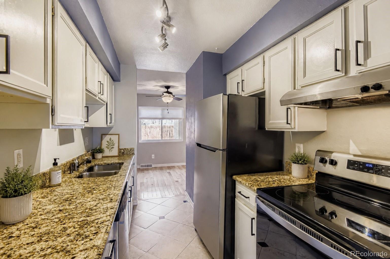 1060 S Parker Road Denver CO 80231