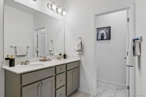 6910 Merseyside Lane Castle Pines CO 80108