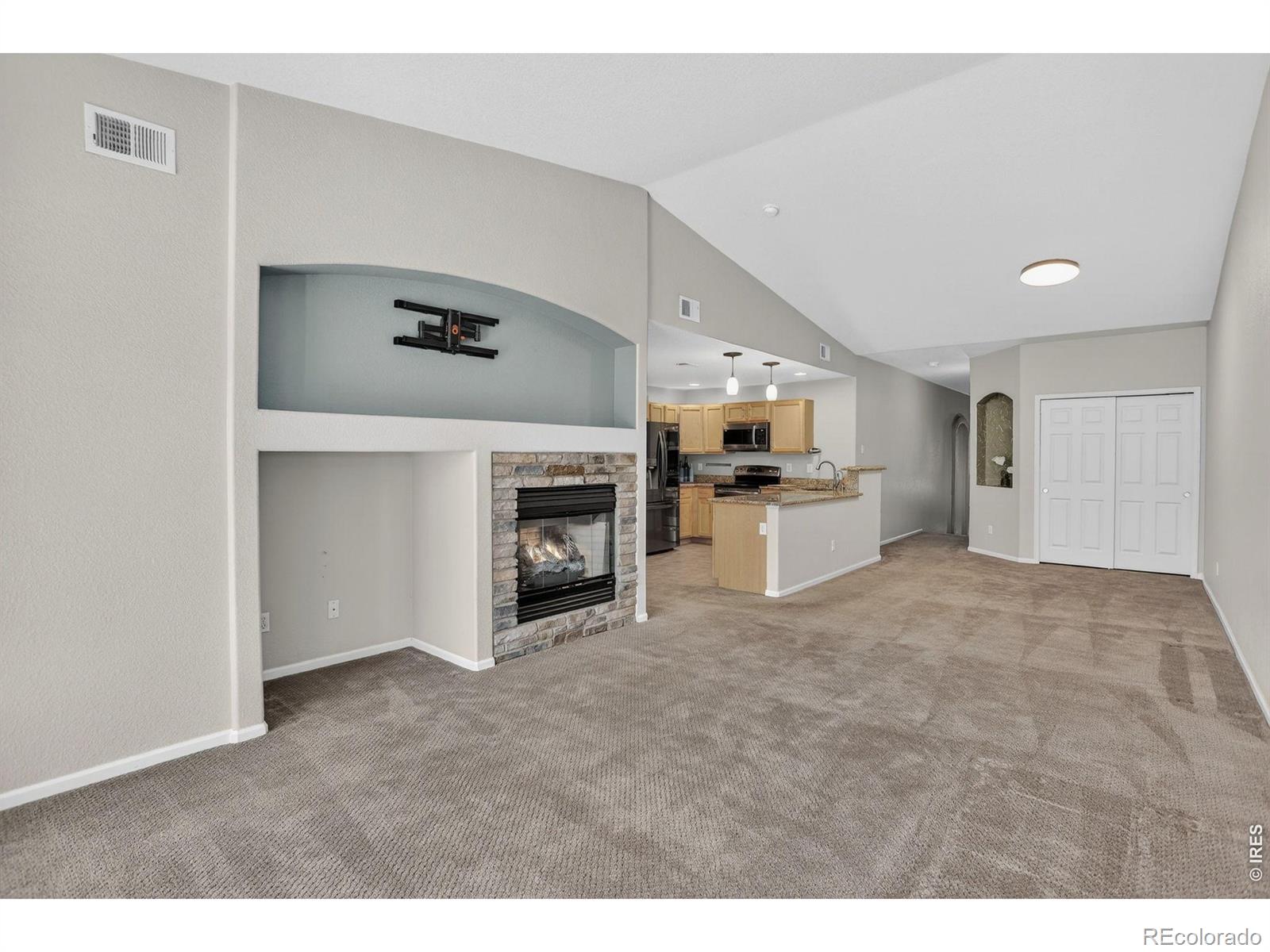 1703 Whitehall Drive Longmont CO 80504