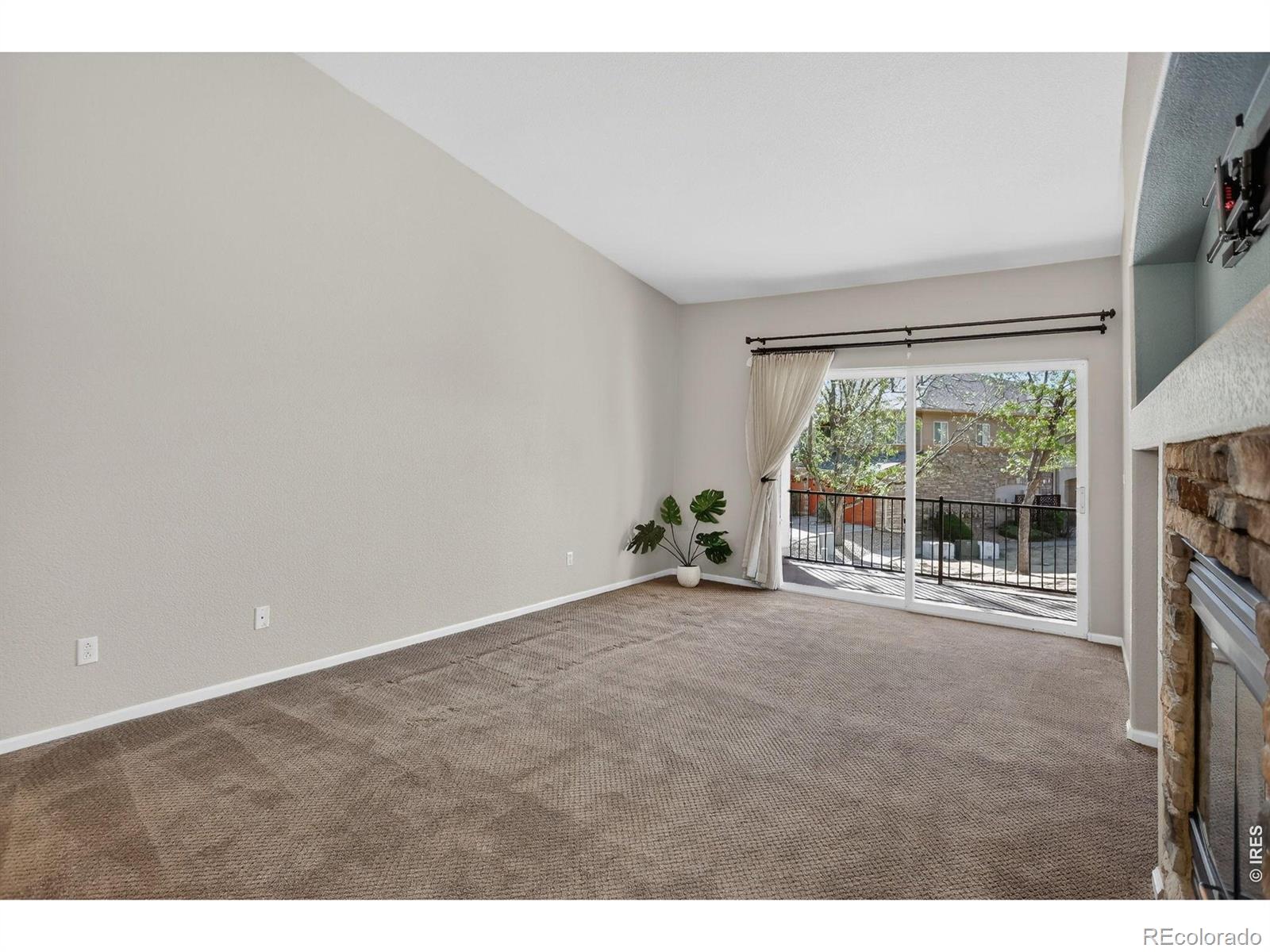 1703 Whitehall Drive Longmont CO 80504