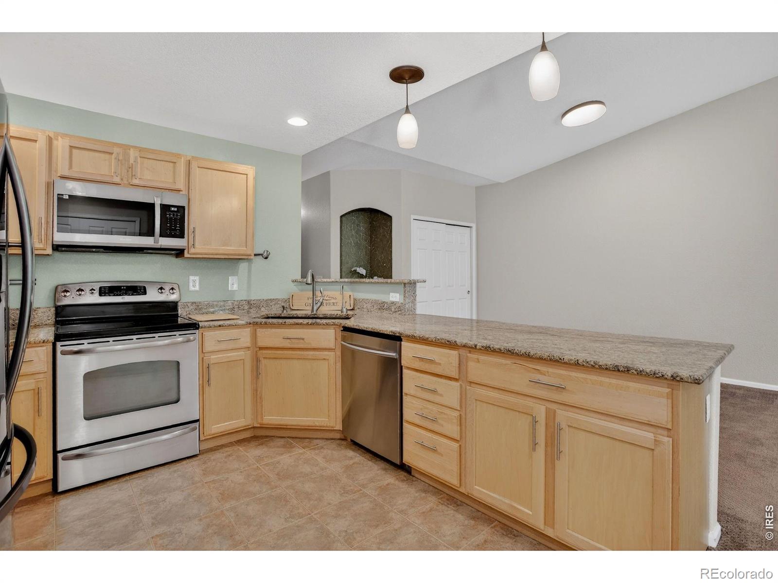 1703 Whitehall Drive Longmont CO 80504