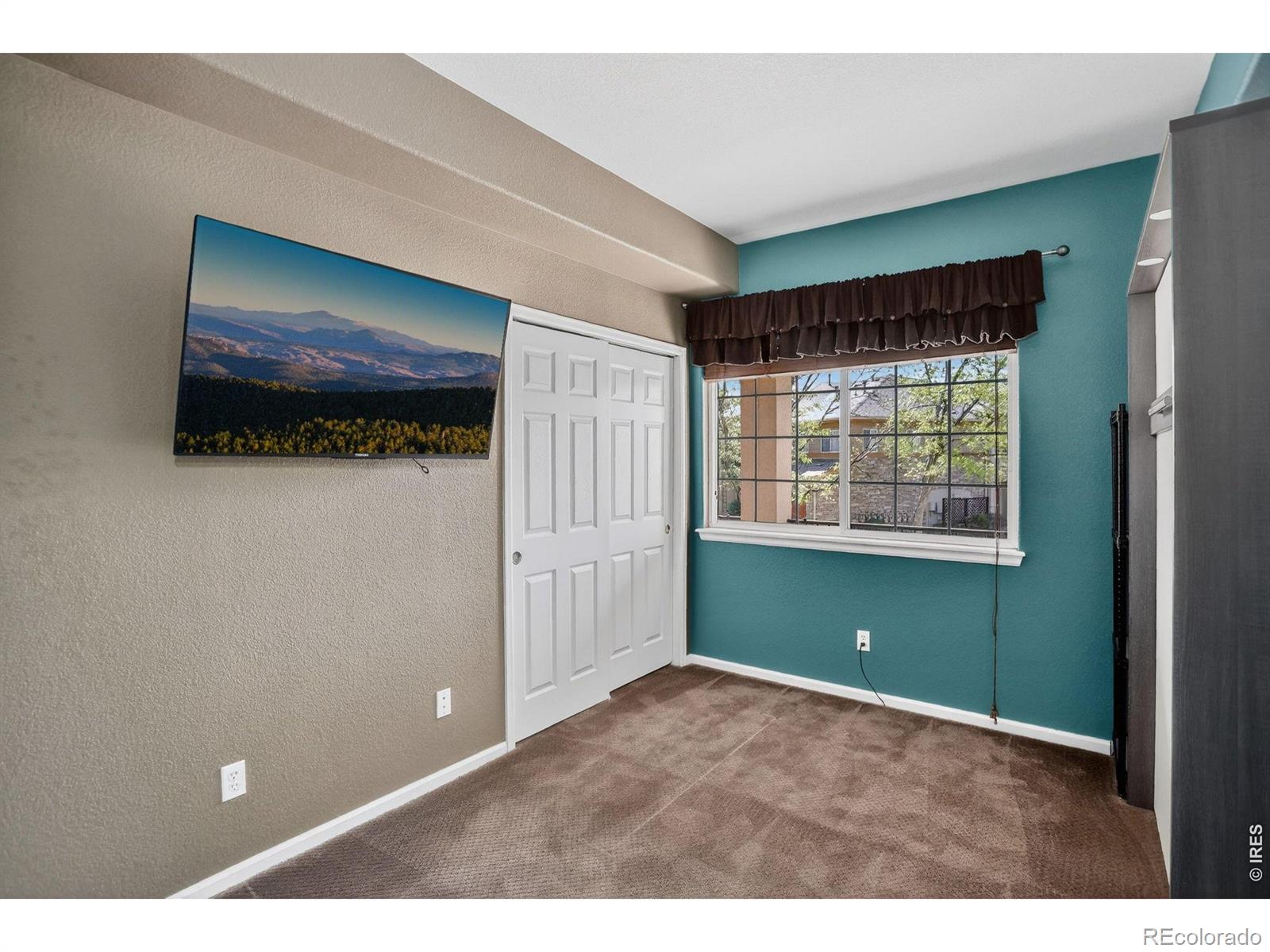 1703 Whitehall Drive Longmont CO 80504