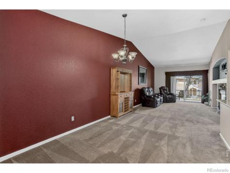 1703 Whitehall Drive Longmont CO 80504
