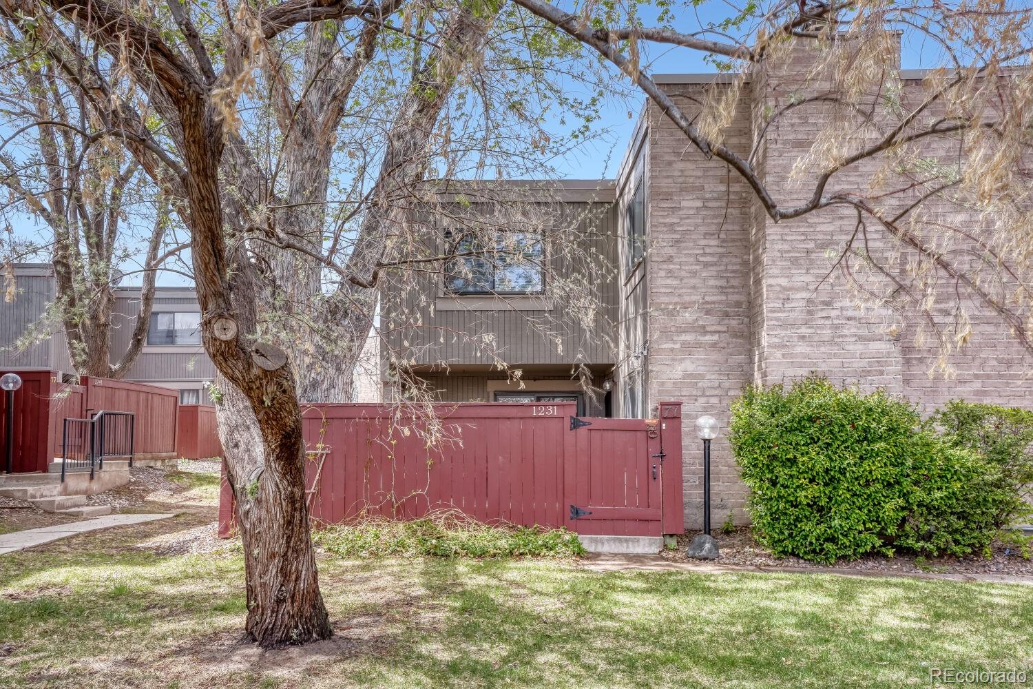 1231 S Yosemite Way Denver CO 80247