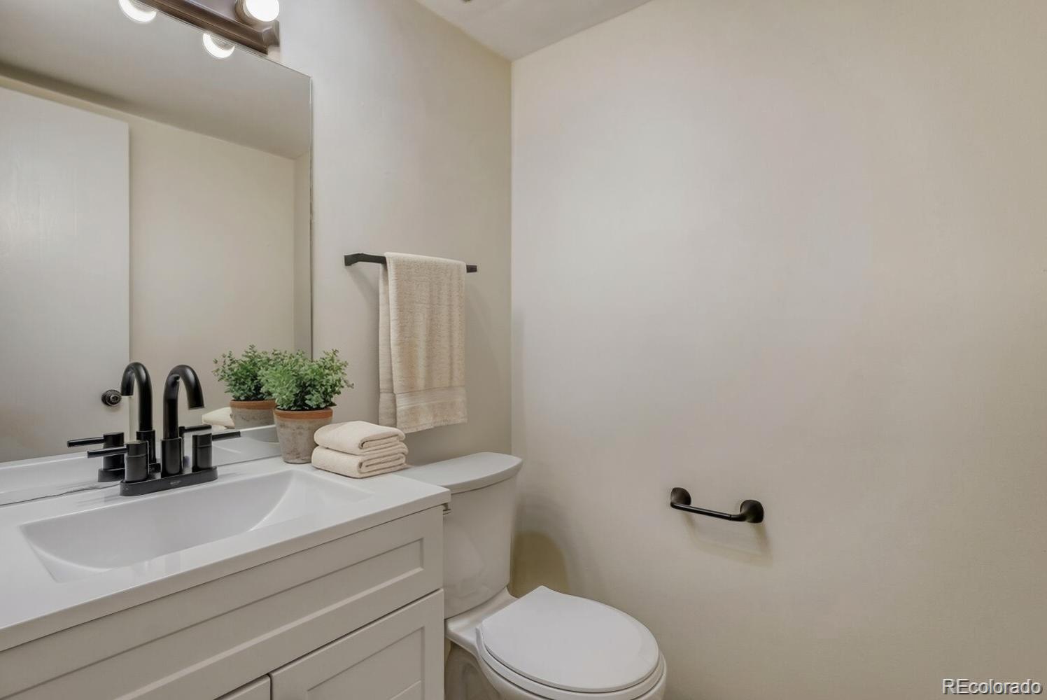 1231 S Yosemite Way Denver CO 80247