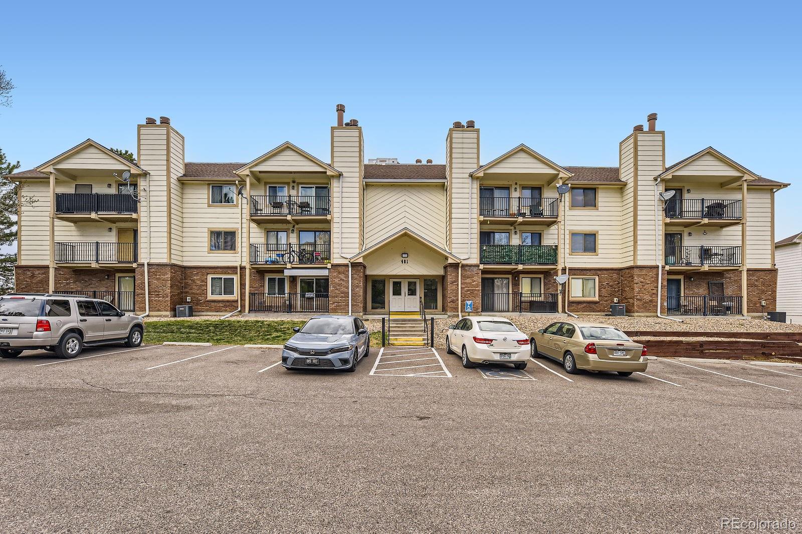 481 S Kalispell Way Aurora CO 80017