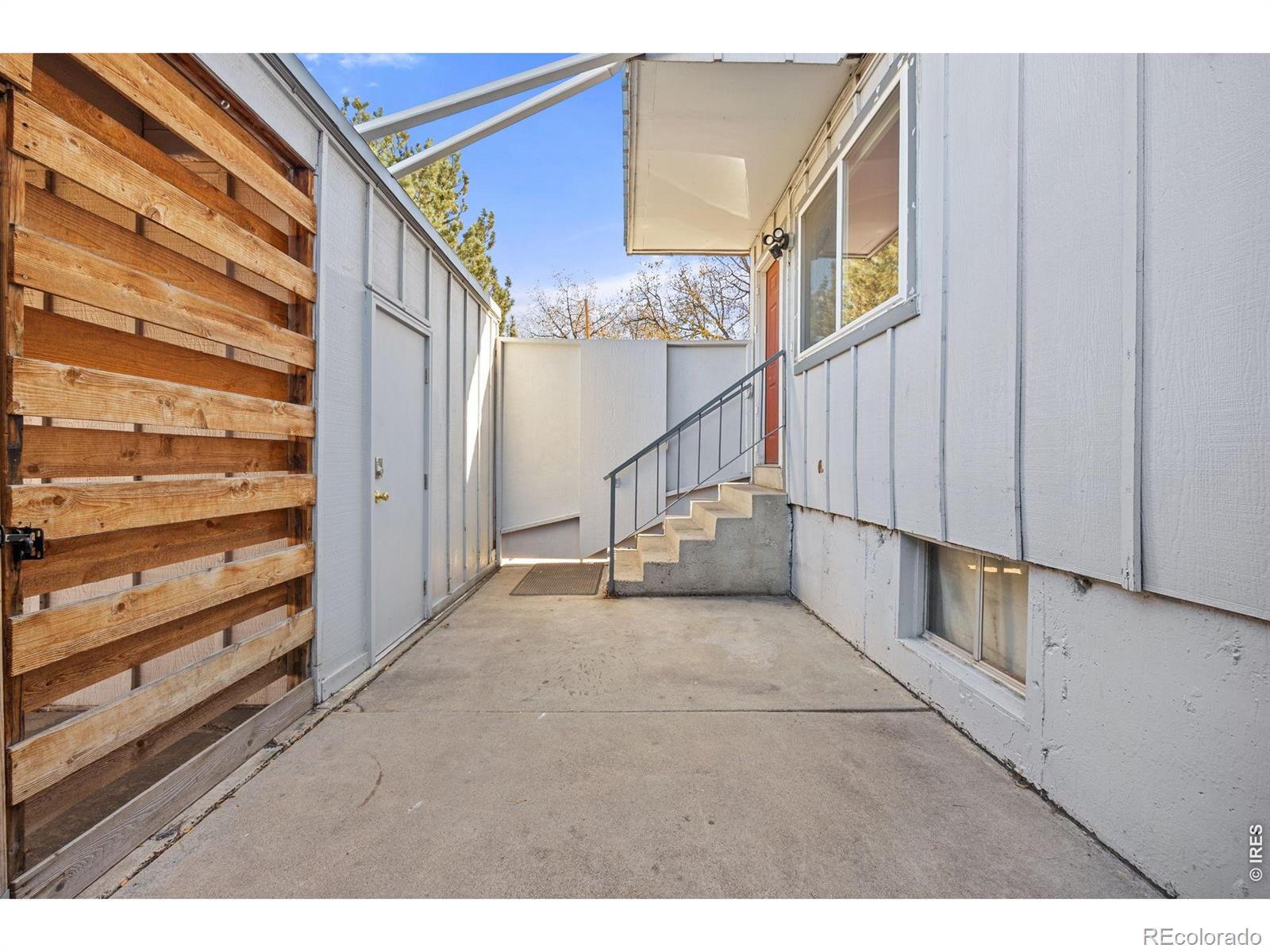 548 Vance Street Lakewood CO 80226
