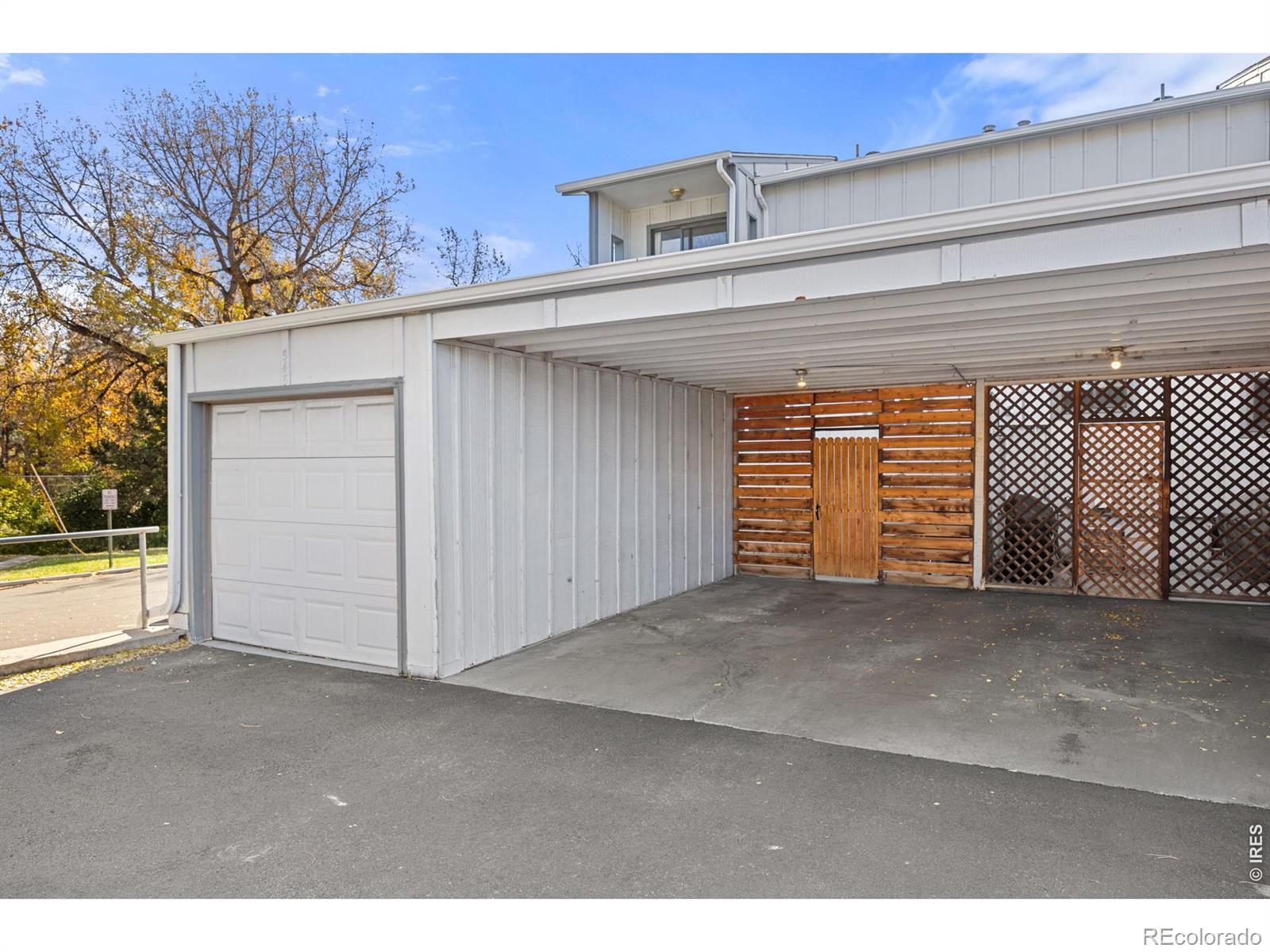 548 Vance Street Lakewood CO 80226
