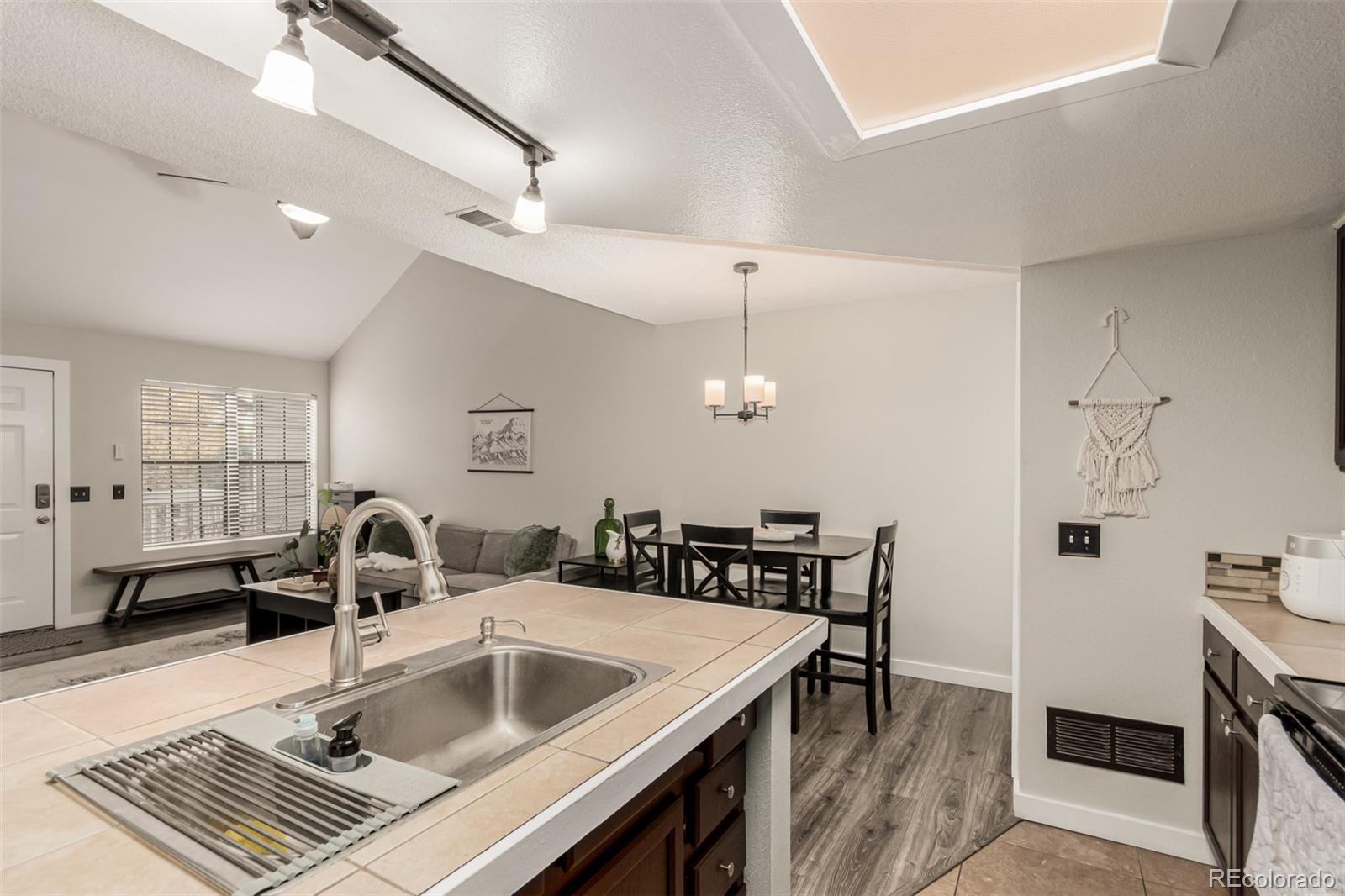 8337 S Upham Way Littleton CO 80128