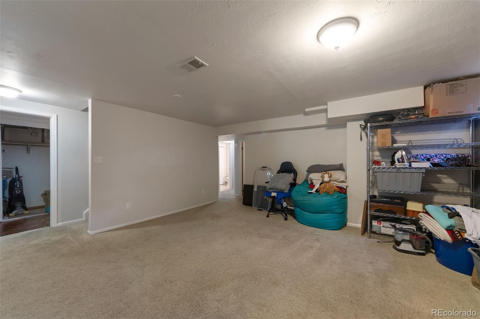 6556 S Yukon Way Littleton CO 80123